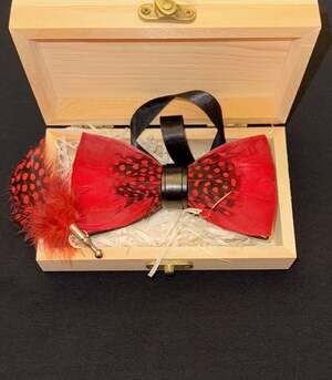 Feather bowtie
